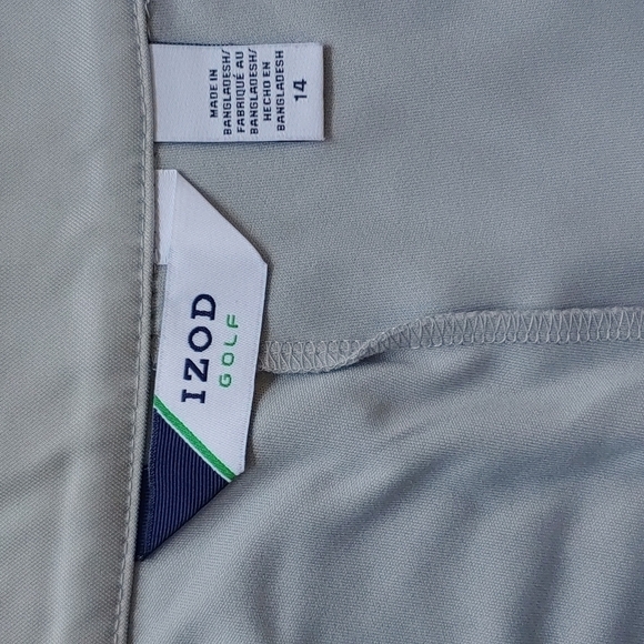 𝅺izod golf skirt - light gray - NWOT - Picture 2 of 5